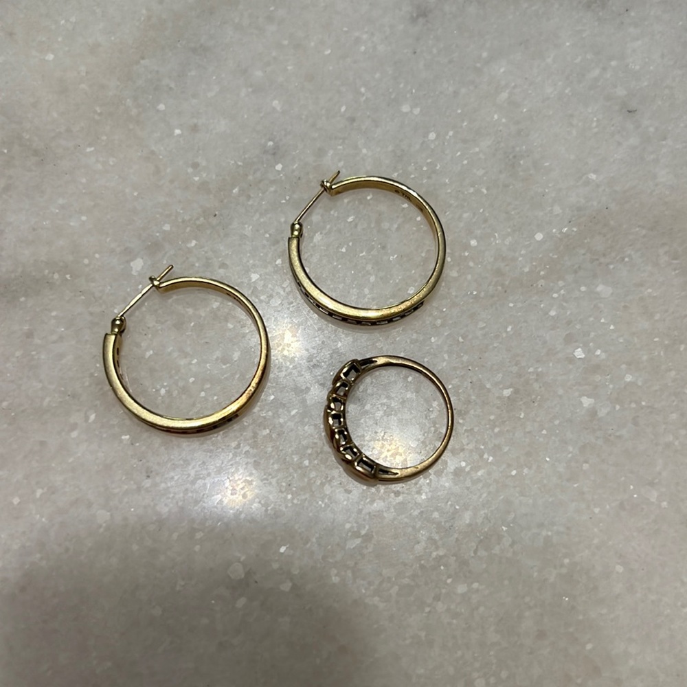 Gold ring and diamond earrings